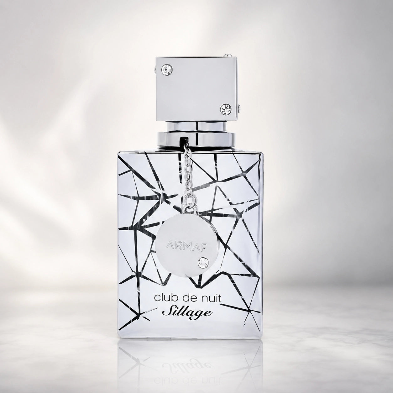 Club de Nuit Sillage